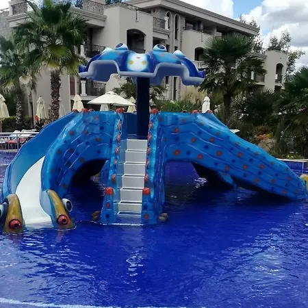 Cascadas Family - Private דירה